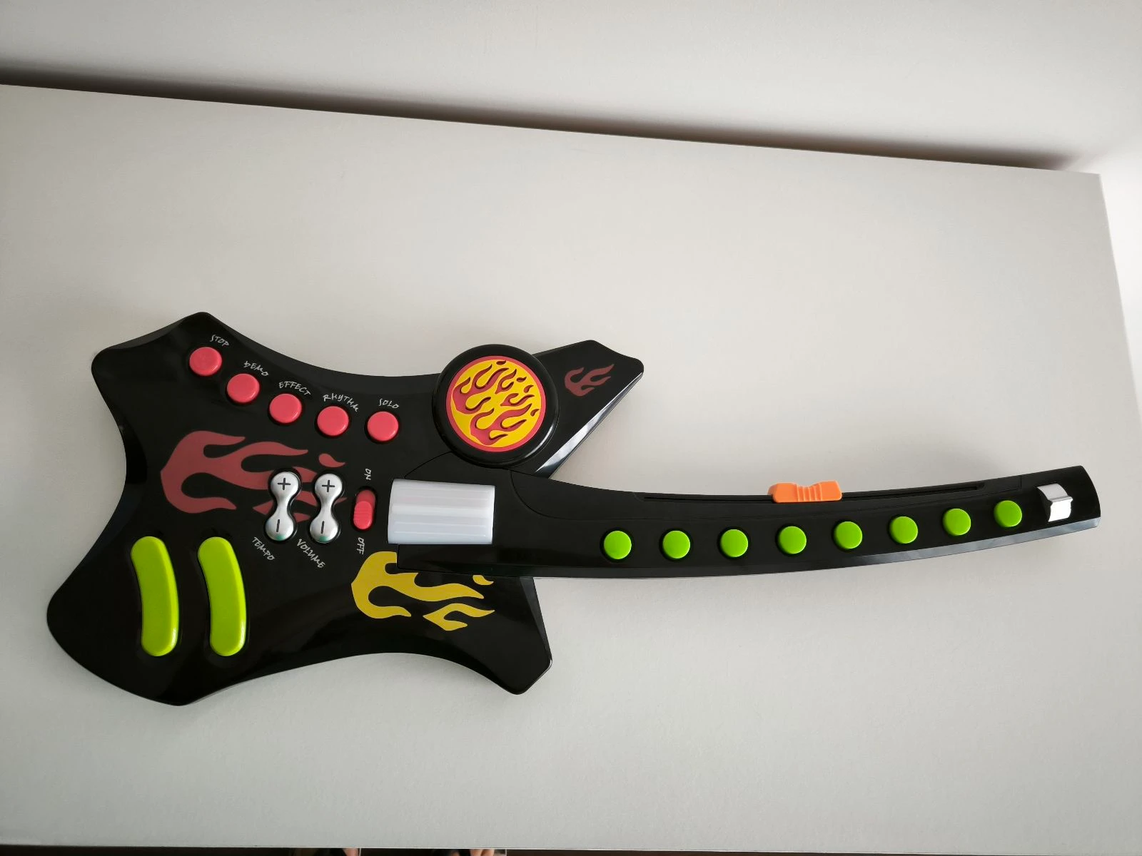 Guitarra a funcionar 